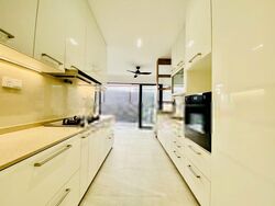 Neo Pee Teck Lane (D5), Terrace #399639361